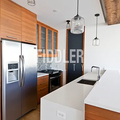 Rented by Fiddler Realty | media 78