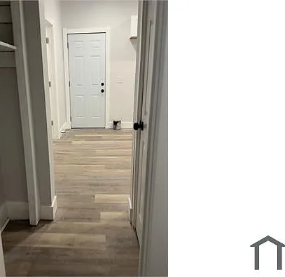 535 Winfield Rd — Photo 2