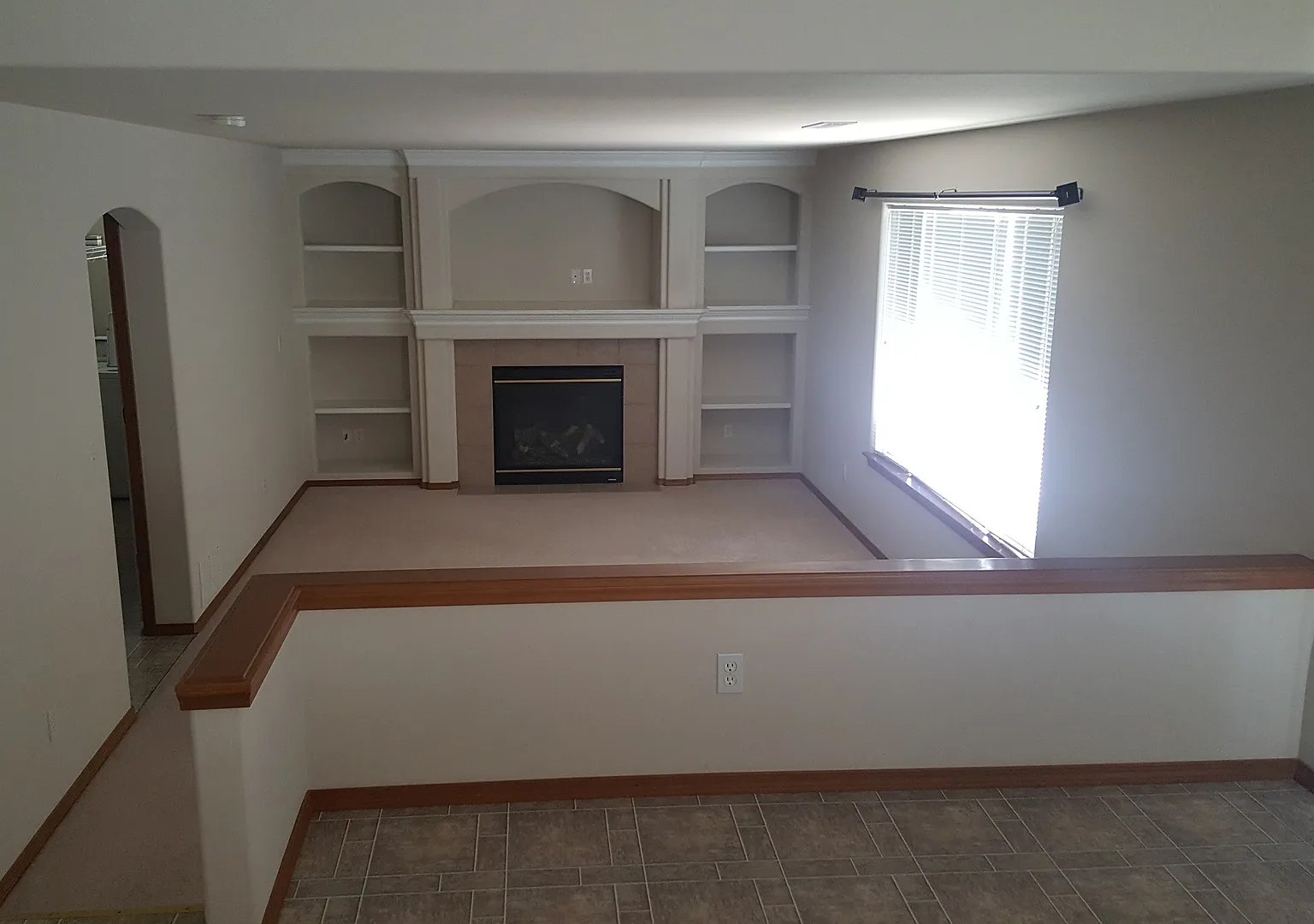 Upper South Hill 3 bed 2.5 bath home — Photo 2