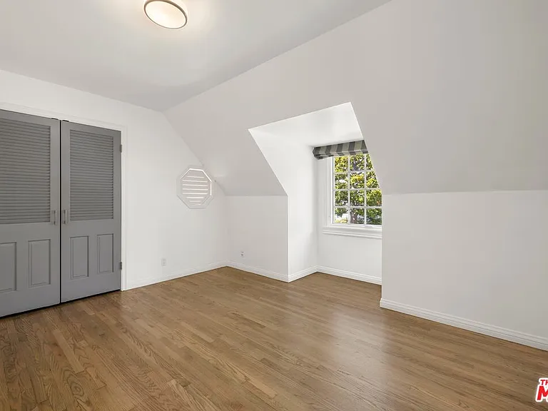 501 Cascada Way — Photo 11