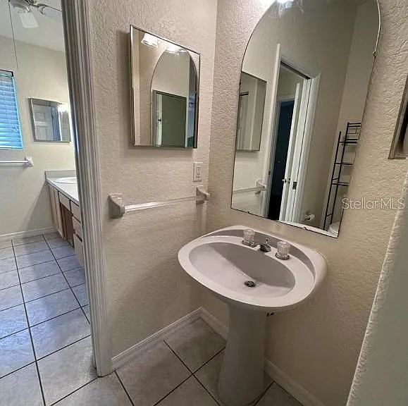 1404 E Crystal Lake Ave — Photo 4