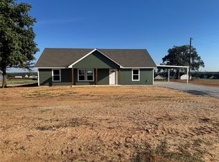 965 Erwin Rd, Poolville, TX 76487