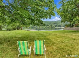 488 Lake Dr, Guilford, CT 06437