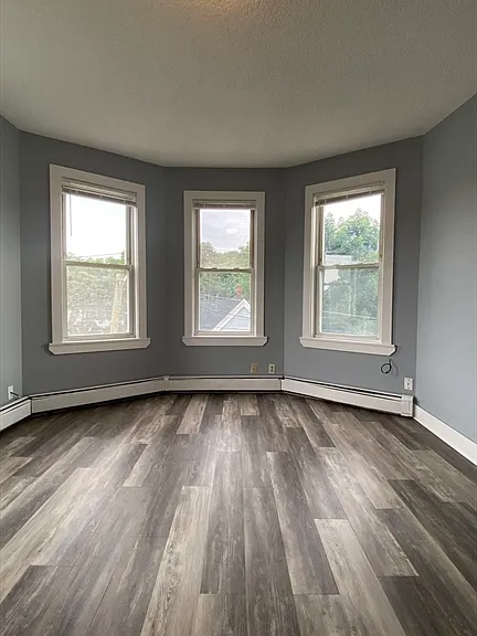 409 Chestnut St #3 — Photo 4