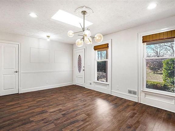 4th image of 1305 Bellemeade Cir SW