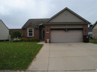 12277 Hannah Ln, Carleton, MI 48117