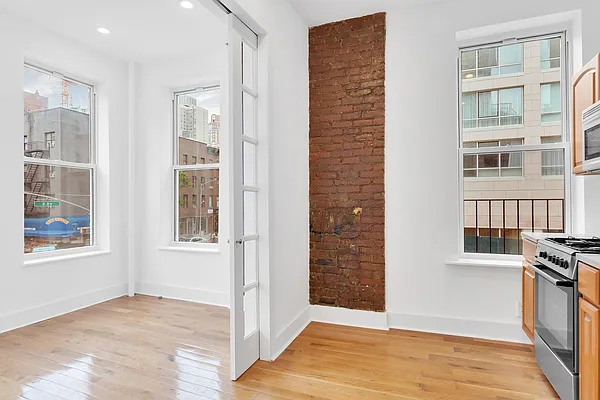 Rented by Cooper & Cooper Real Estate | media 1