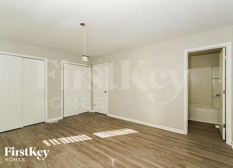 5238 Kathie Ct — Photo 9