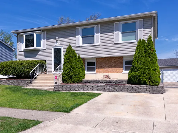 7736 167th St, Tinley Park, IL 60477