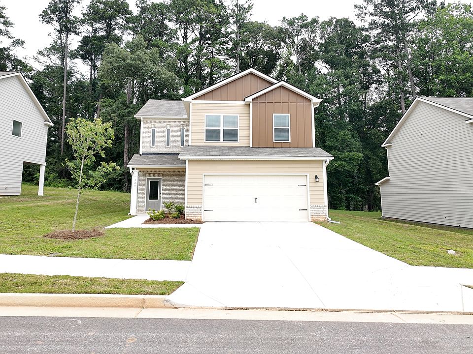 1st image of 427 Windy Ln