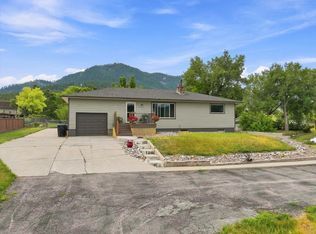 420 E Alden St, Sundance, WY 82729