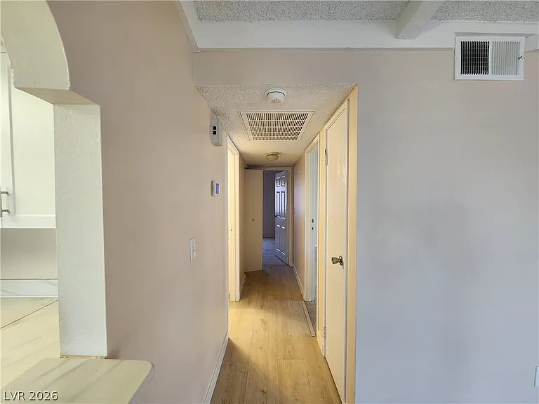 4732 Obannon Dr #D — Photo 32