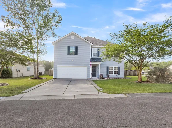 100 Pacolet St, Summerville, SC 29485