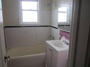 3rd image of 665 S Cochran Ave #300