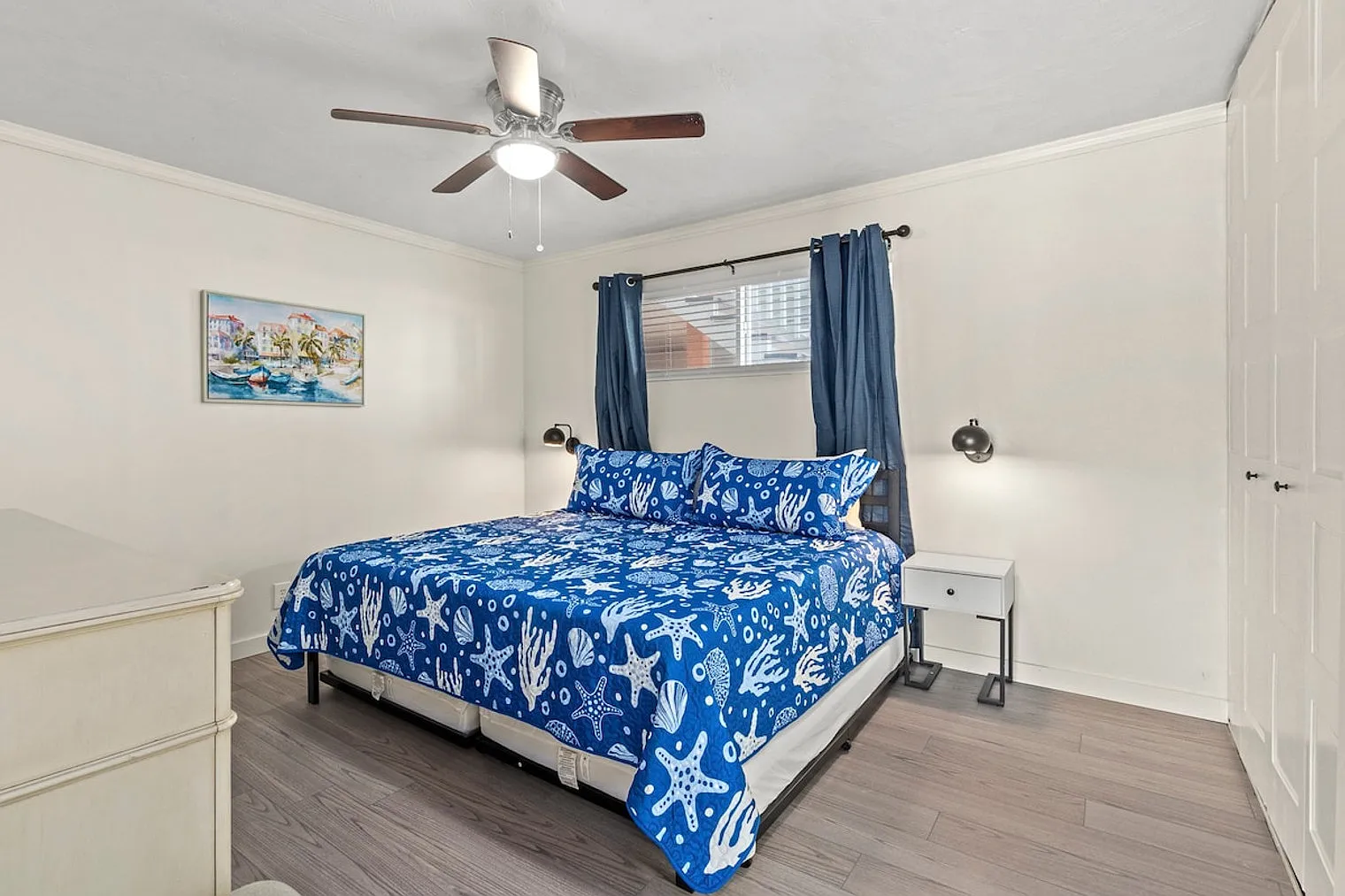 1 bed, 1.0 bath, 699 sqft, $5,220 — Photo 4