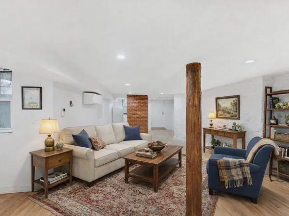 155 Russell Street image 1 of 18