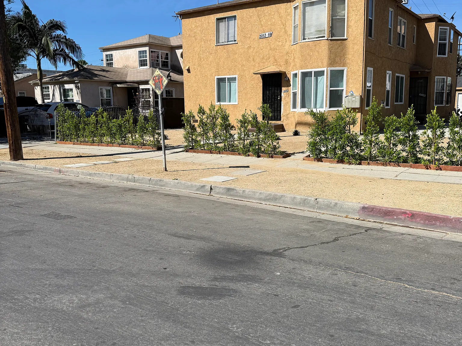 2 bed, 1050 sqft, $2,350 — Photo 1