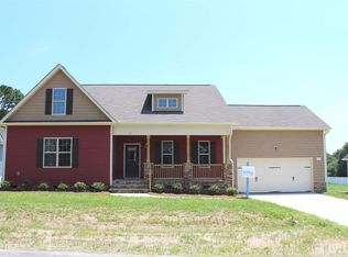 37 Sandy Farm Ct, Willow Spring(s), NC 27592