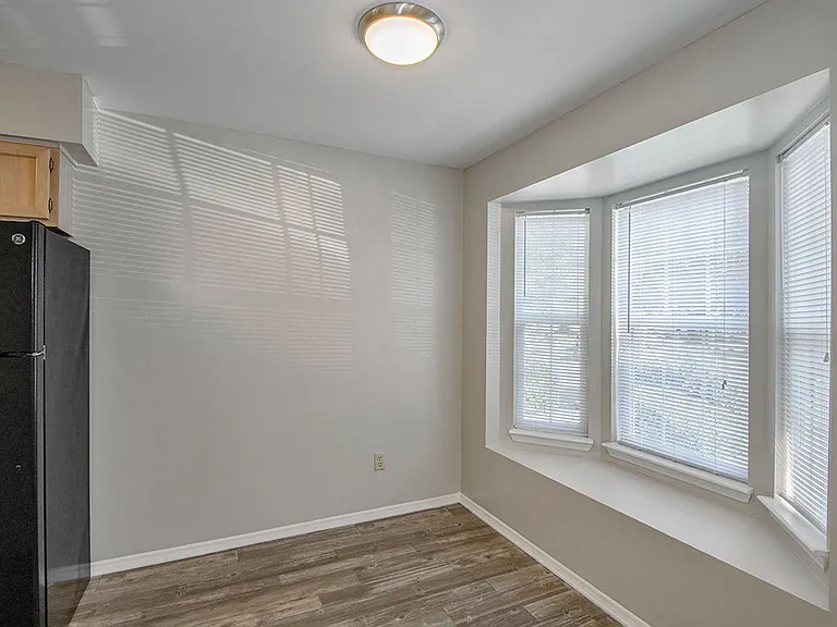 Townhome Cozy Bench Seat and Bay Window