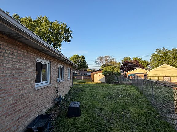 3rd image of 11721 S Keeler Ave
