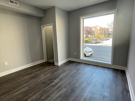 5th image of 1417 E Lafayette Ave