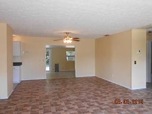 Home For Sale In Port saint lucie