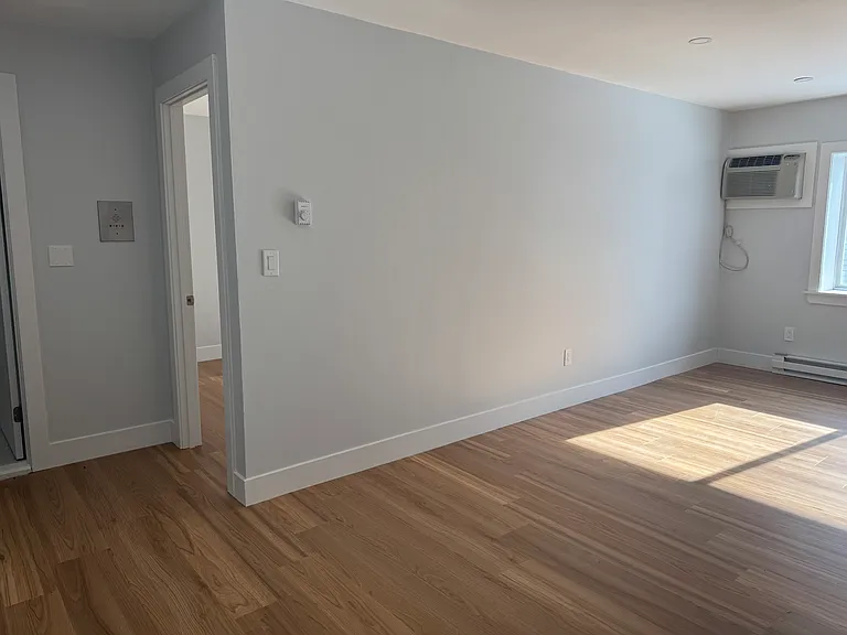 79 Arlington St #20 — Photo 20