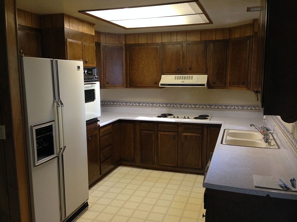 2nd image of 23545 Singing Hills Ct