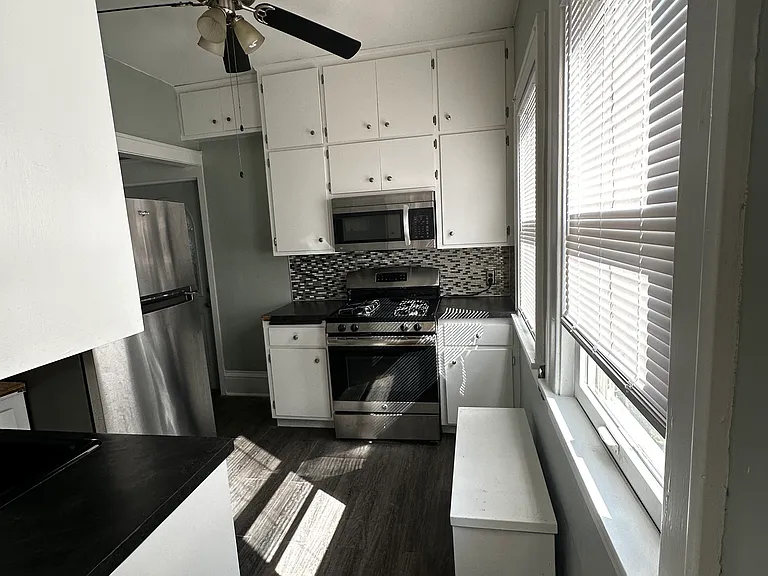 4145 Columbus Ave — Photo 8