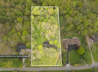 1484 Carriage Rd, Powell, OH 43065