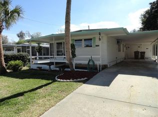 11722 Hickory Ln, Tavares, FL 32778