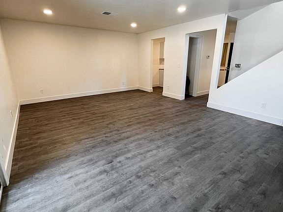 3rd image of 1960 Grande Cir APT 36
