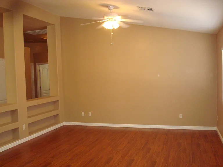 1246 Quicksilver Way — Photo 7