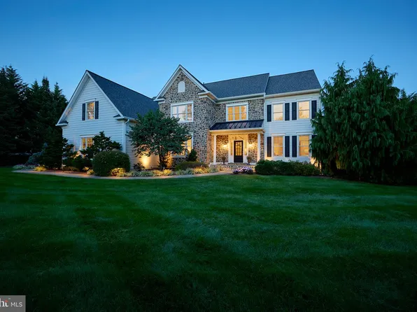 48 Lily Pond Ln, Chester Springs, PA 19425