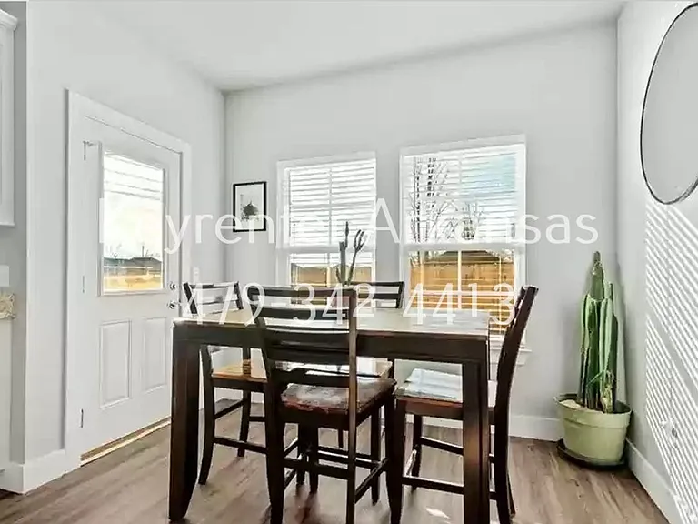 Come live in this brand new duplex in the heart of NWA — Photo 1