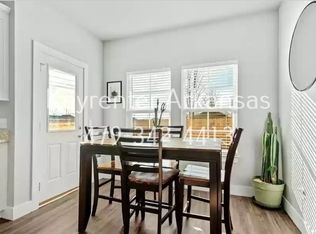 3003 SW Garrison Ln APT 1, Bentonville, AR 72712