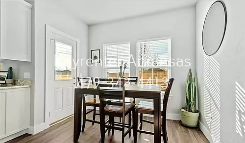 Come live in this brand new duplex in the heart of NWA Photo 1