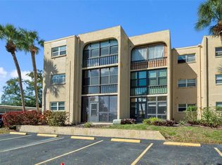 11485 Oakhurst Rd Building 200-208, Largo, FL 33774