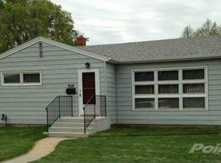 1205 E 4th Ave, Mitchell, SD 57301