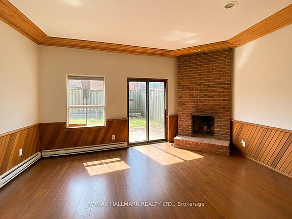 3rd image of 222 Broadway Ave