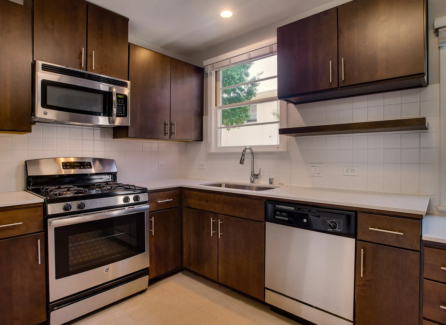 Lincoln Place — Photo 3