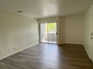 1100 Mondavi Way #F-10, Bakersfield, CA 93312