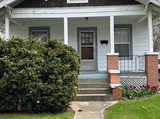 1020 N Walnut St, Springfield, IL 62702