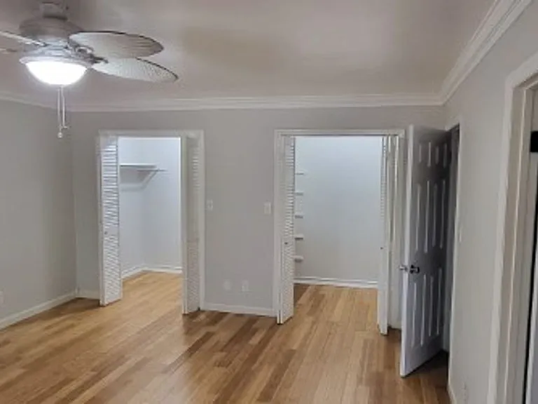 2204 Oakdale Dr — Photo 10
