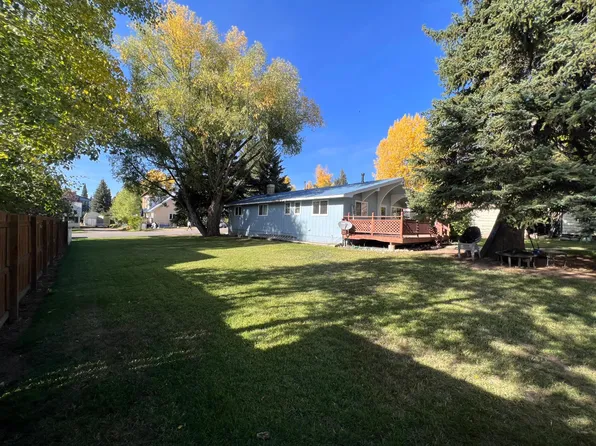 408 3rd St, Steamboat Springs, CO 80487