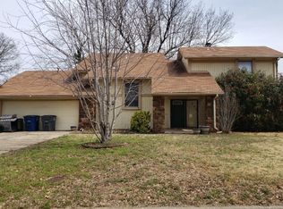 6903 S 29th Ave W, Tulsa, OK 74132