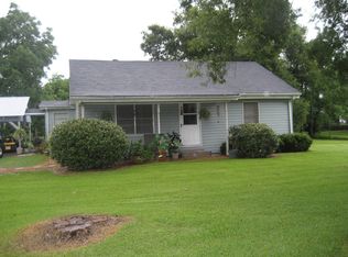 2622 Reins Rd, Beaumont, TX 77713