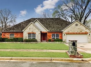 508 E Winston Cres S, Broken Arrow, OK 74011