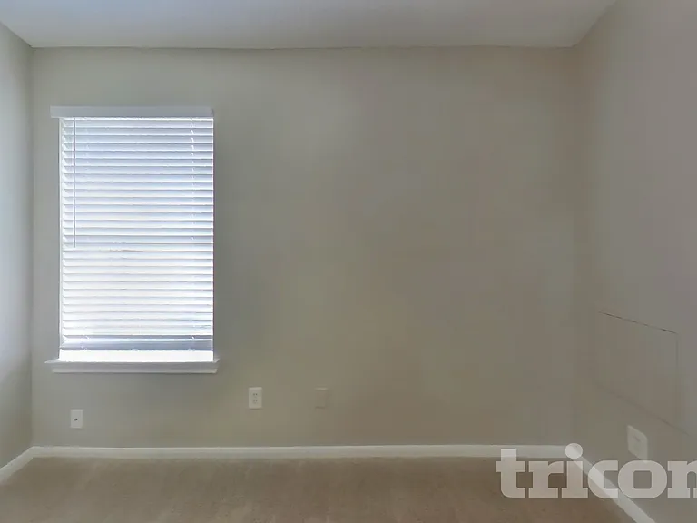 3215 Boynton Dr — Photo 11
