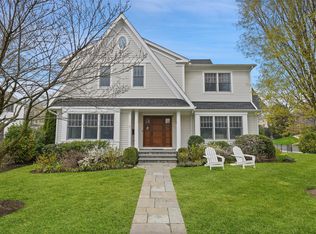 1 Iden Ave, Larchmont, NY 10538